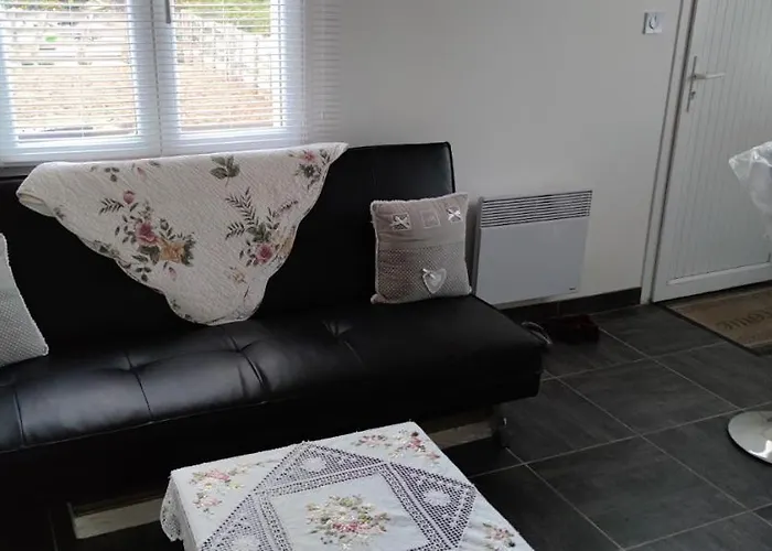 La Maisonnette Du Jardin Narbonne