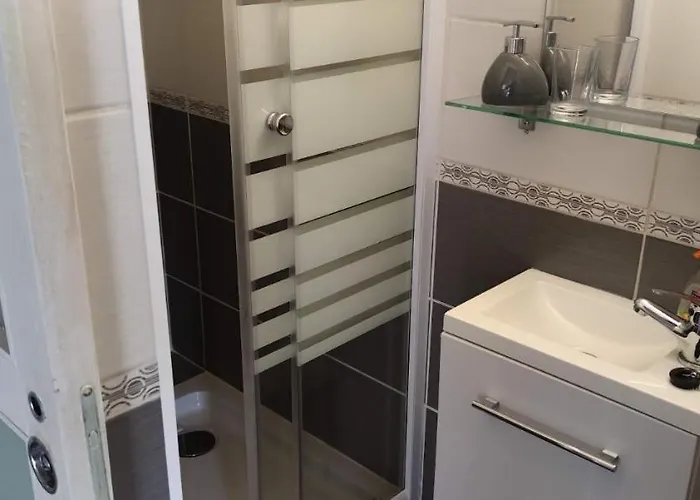 La Maisonnette Du Jardin Ferienhaus *