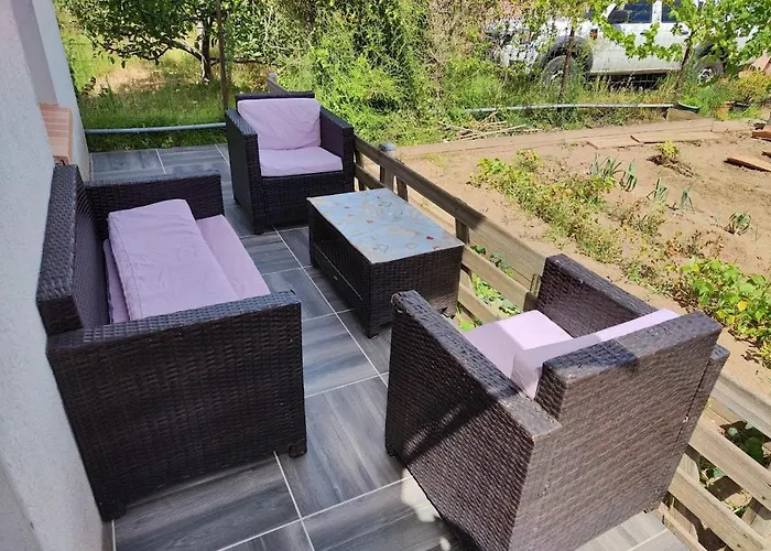 La Maisonnette Du Jardin Casa vacanze *